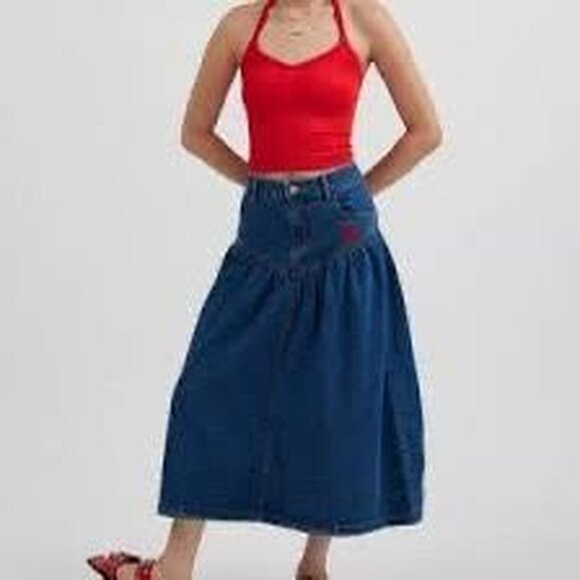 Urban Outfitters ( Kimchi Blue) Clara Drop Waist Denim Midi , NWOT. Size XS. - Picture 1 of 6